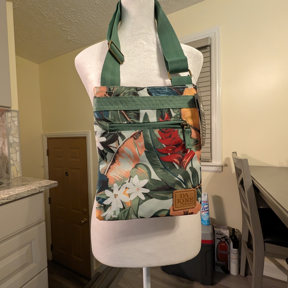 NWT Dakine Jive Tropical Print Crossbody Bag, Adjustable Straps - Picture 3 of 7